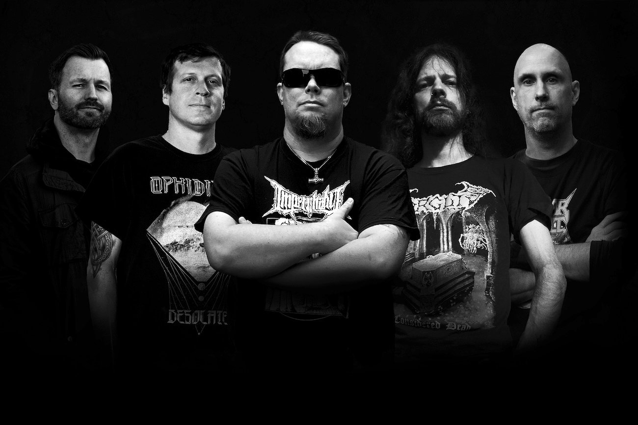 RETROMORPHOSIS – BAND PHOTO – no logo (002)