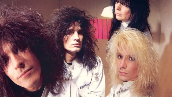 Motley Crue 1989
